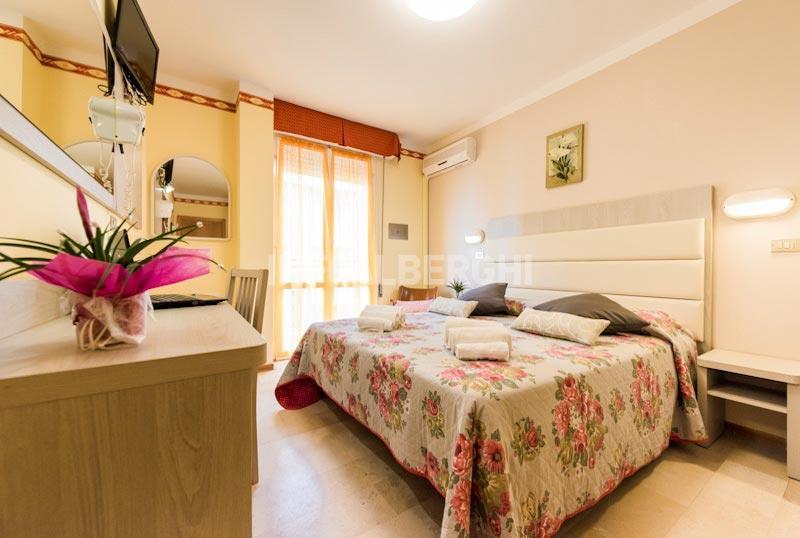 Hotel Marco Polo Bellaria – Igea Marina Kültér fotó